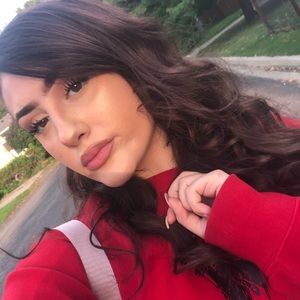 Meet your Posher, Marion